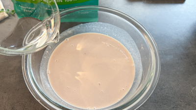 ゼラチンを加える